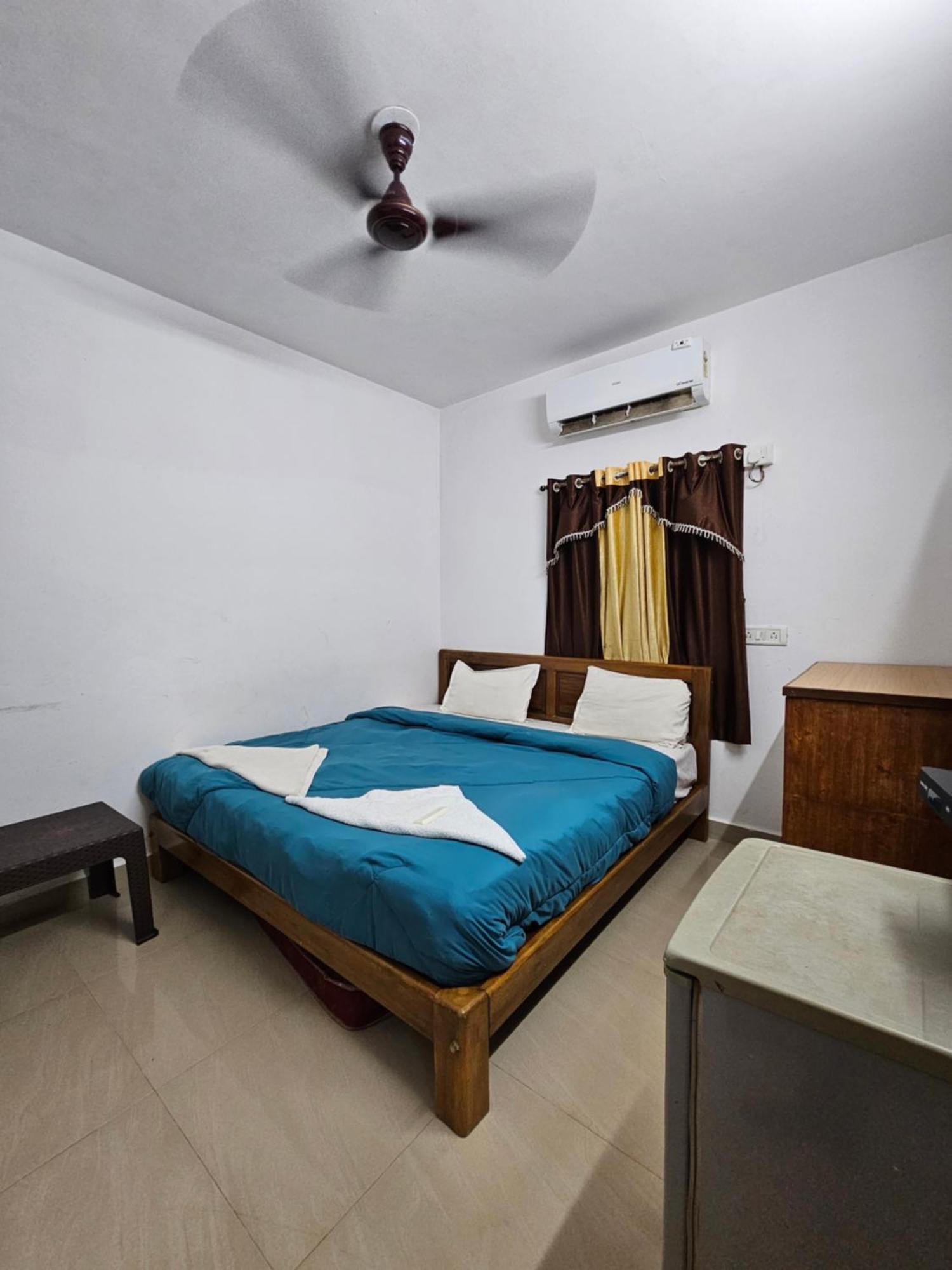 Rosy Guest House Since 1989 Baga Bagian luar foto